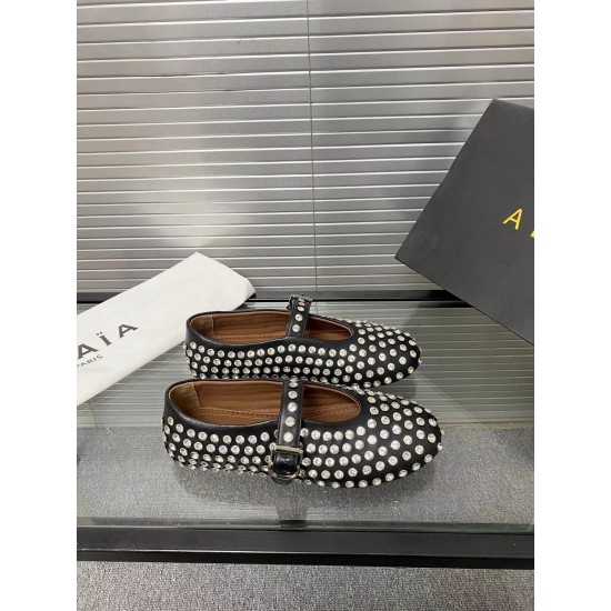 Alaia Shoes Women Top Quality
size 35-41