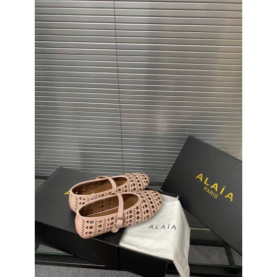 Alaia Shoes Women Top Quality
size 35-41