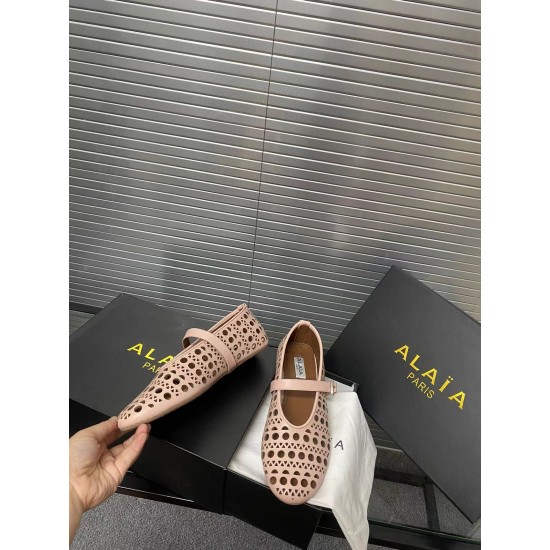 Alaia Shoes Women Top Quality
size 35-41