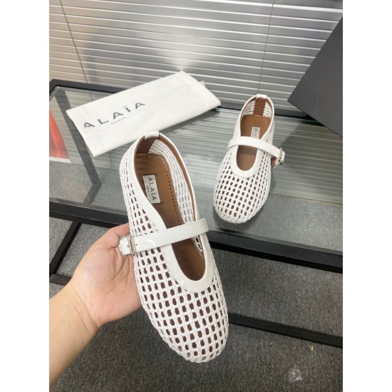 Alaia Shoes Women Top Quality
size 35-41