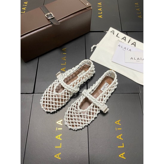 Alaia Shoes Women Top Quality
size 35-41