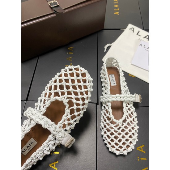 Alaia Shoes Women Top Quality
size 35-41