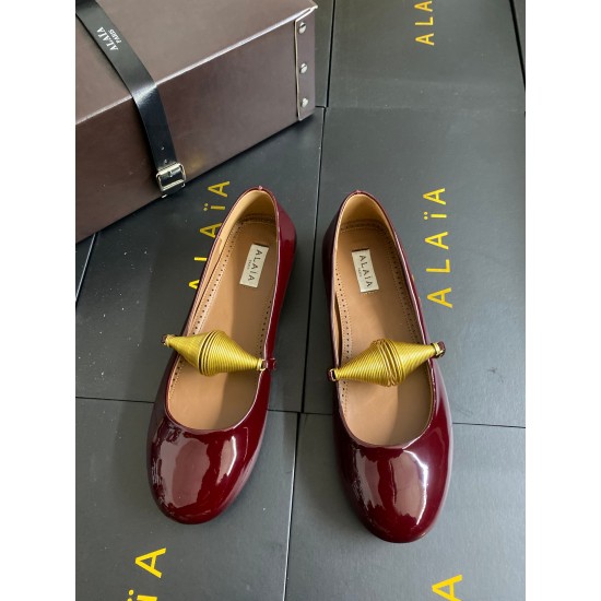 Alaia Shoes Women Top Quality
size 35-41