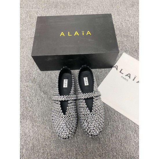 Alaia Shoes Women Top Quality
size 35-41