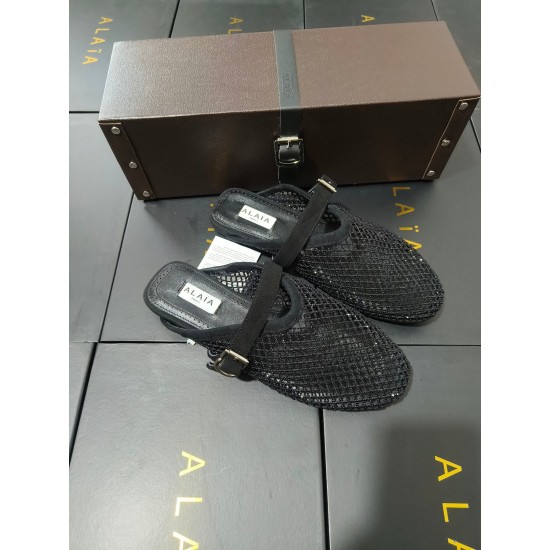 Alaia Shoes Women Top Quality
size 35-41