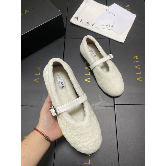 Alaia Shoes Women Top Quality
size 35-41