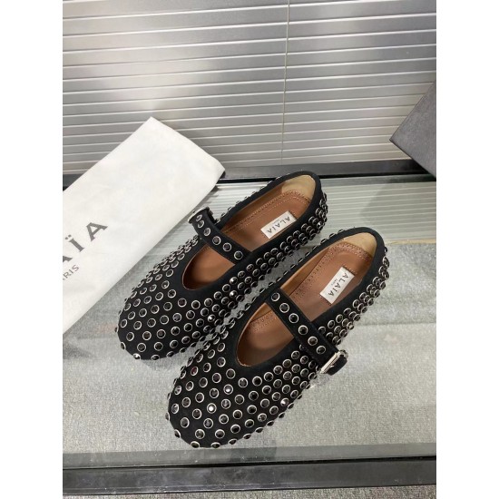 Alaia Shoes Women Top Quality
size 35-41