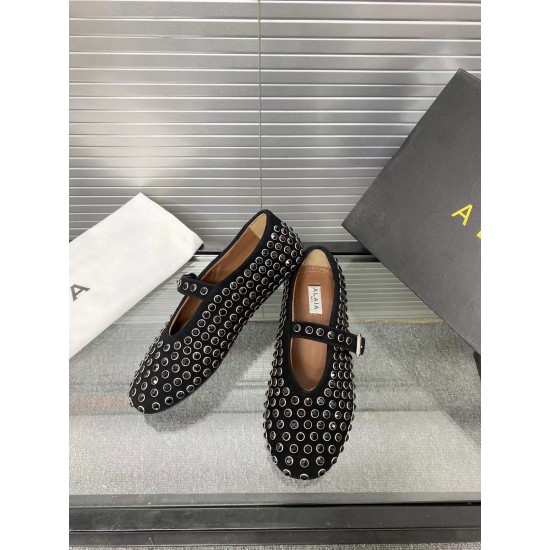 Alaia Shoes Women Top Quality
size 35-41