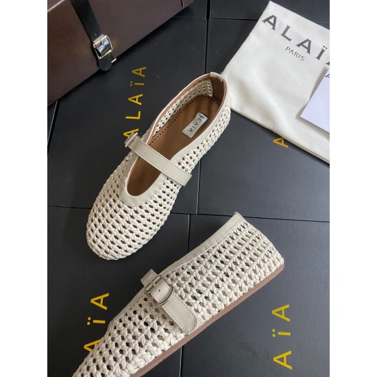 Alaia Shoes Women Top Quality
size 35-41