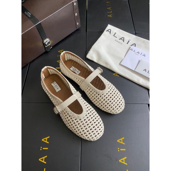 Alaia Shoes Women Top Quality
size 35-41