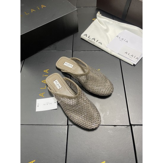 Alaia Shoes Women Top Quality
size 35-41