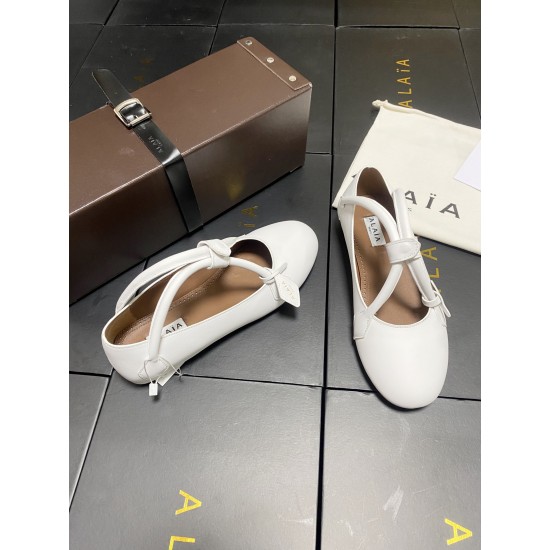 Alaia Shoes Women Top Quality
size 35-41