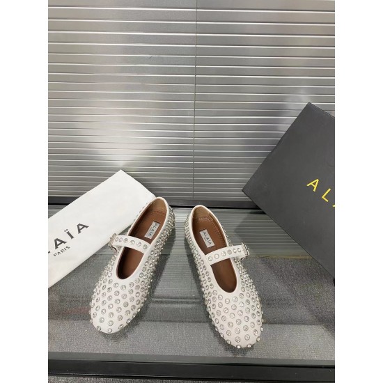 Alaia Shoes Women Top Quality
size 35-41