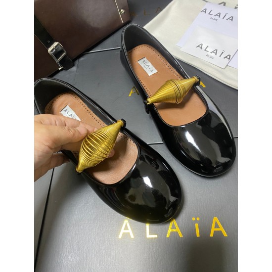 Alaia Shoes Women Top Quality
size 35-41