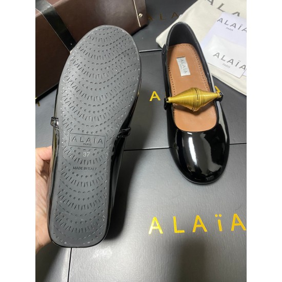 Alaia Shoes Women Top Quality
size 35-41