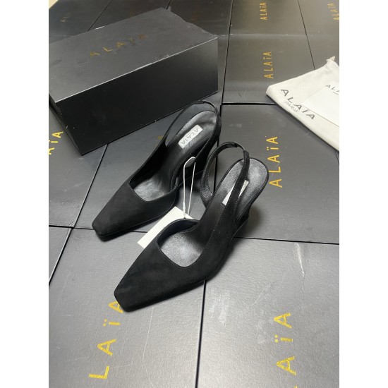 Alaia Shoes Women Top Quality
size 35-41