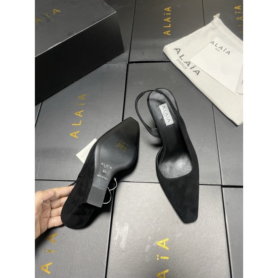 Alaia Shoes Women Top Quality
size 35-41