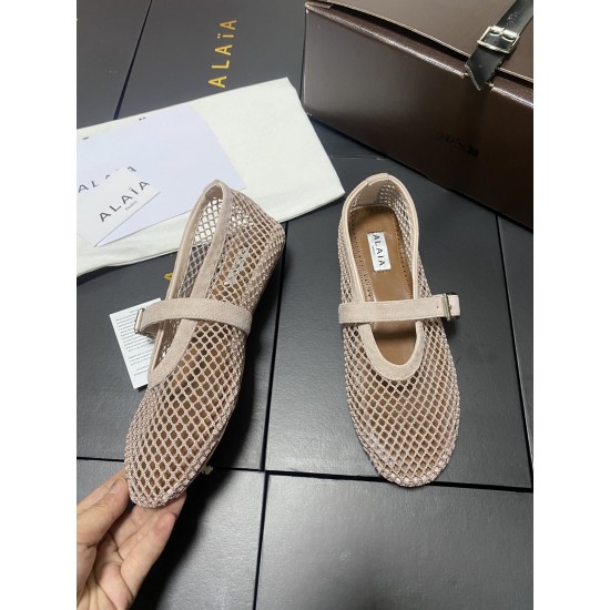 Alaia Shoes Women Top Quality
size 35-41