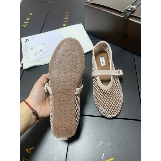 Alaia Shoes Women Top Quality
size 35-41