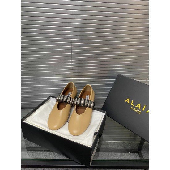 Alaia Shoes Women Top Quality
size 35-41