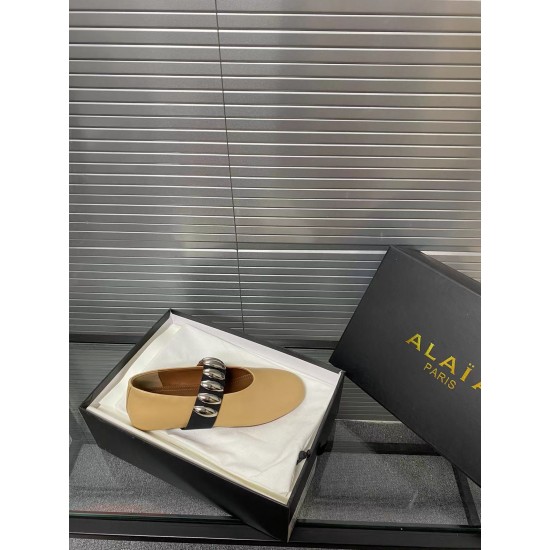 Alaia Shoes Women Top Quality
size 35-41