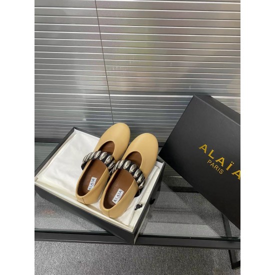 Alaia Shoes Women Top Quality
size 35-41