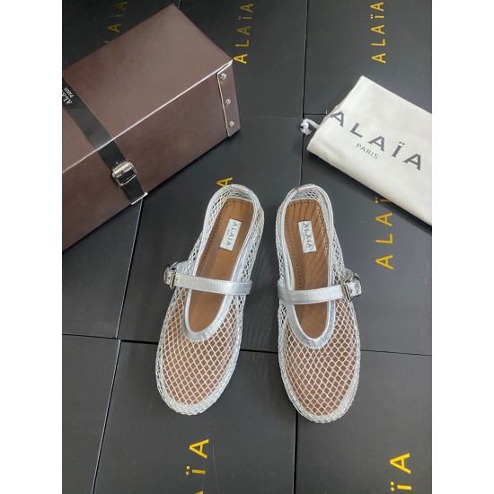 Alaia Shoes Women Top Quality
size 35-41