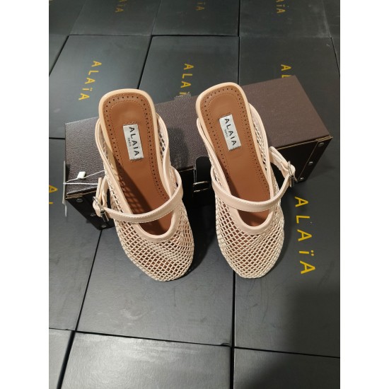 Alaia Shoes Women Top Quality
size 35-41