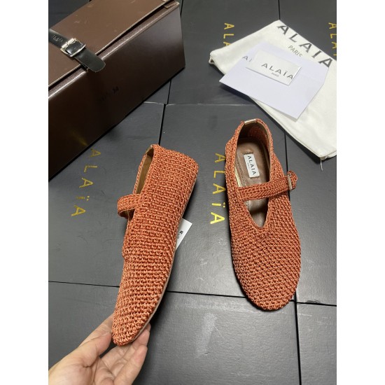 Alaia Shoes Women Top Quality
size 35-41