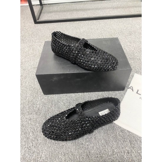 Alaia Shoes Women Top Quality
size 35-41