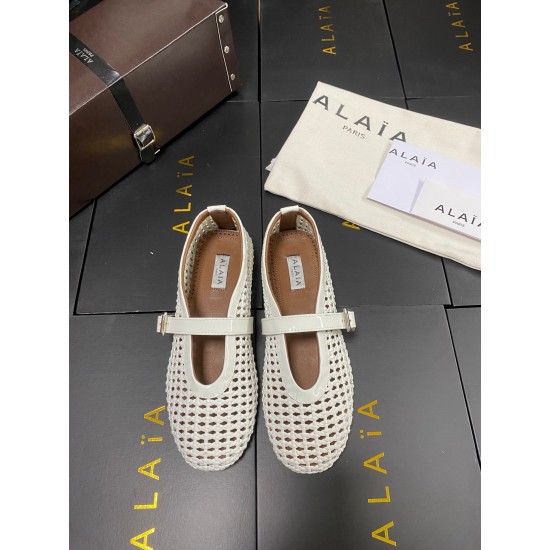 Alaia Shoes Women Top Quality
size 35-41