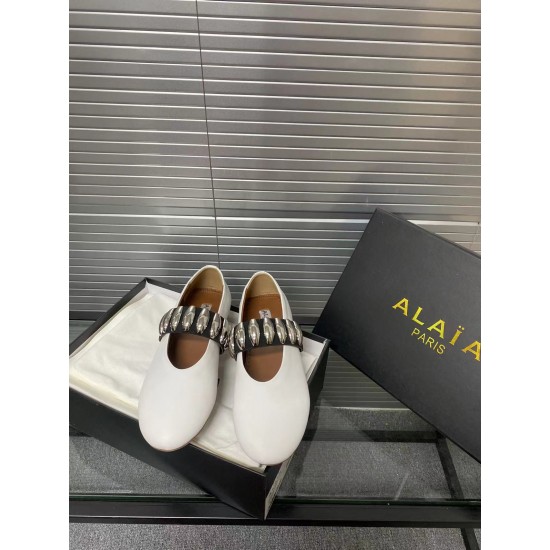Alaia Shoes Women Top Quality
size 35-41