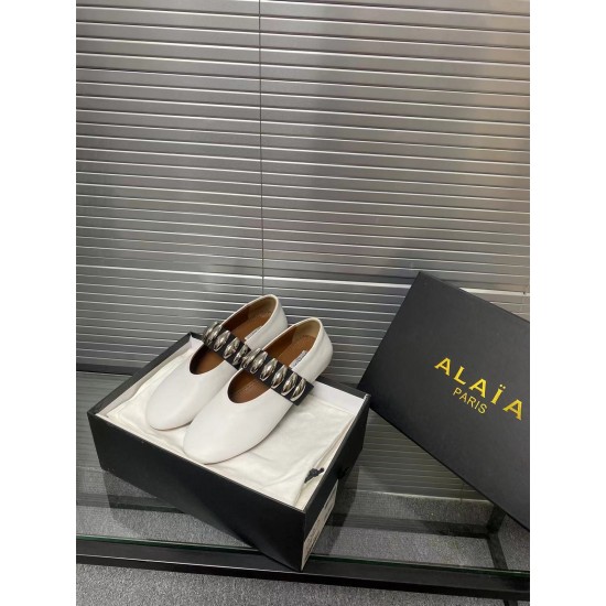 Alaia Shoes Women Top Quality
size 35-41