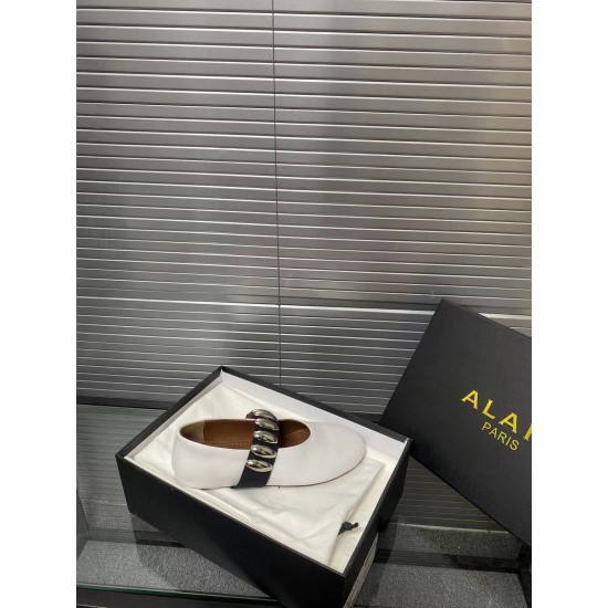 Alaia Shoes Women Top Quality
size 35-41