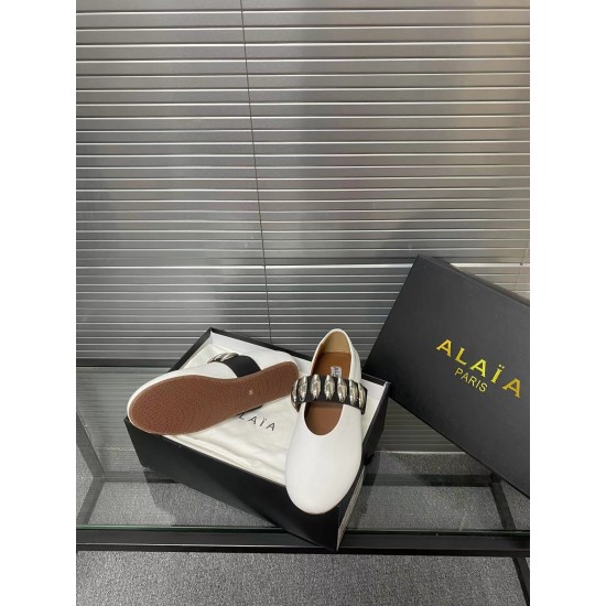 Alaia Shoes Women Top Quality
size 35-41