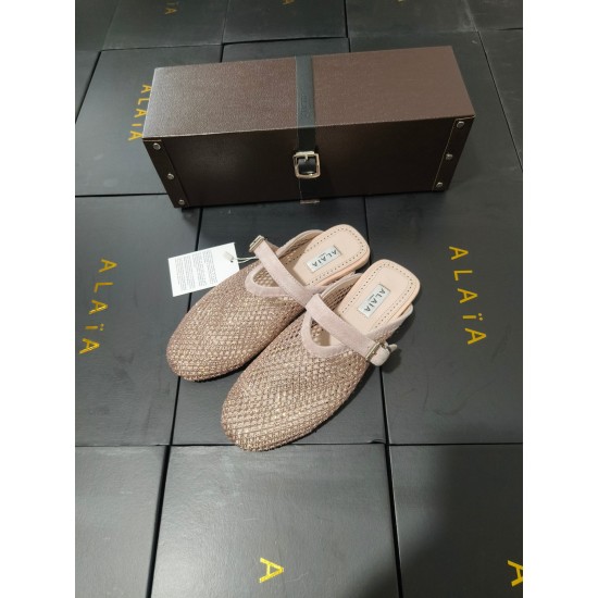 Alaia Shoes Women Top Quality
size 35-41