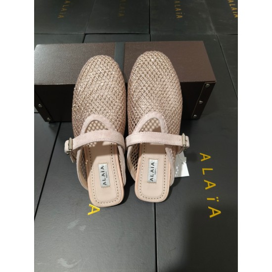 Alaia Shoes Women Top Quality
size 35-41