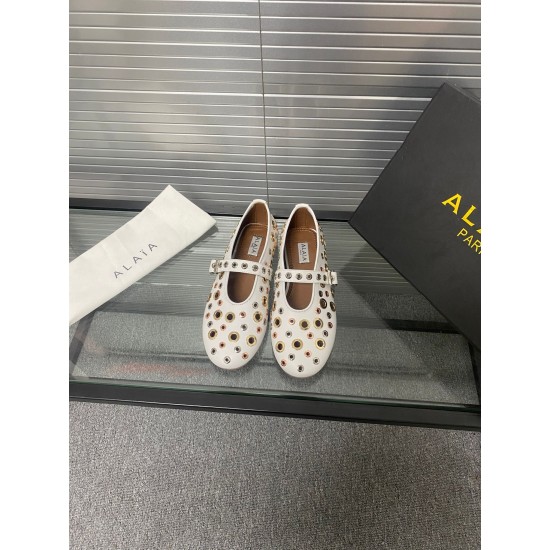 Alaia Shoes Women Top Quality
size 35-41