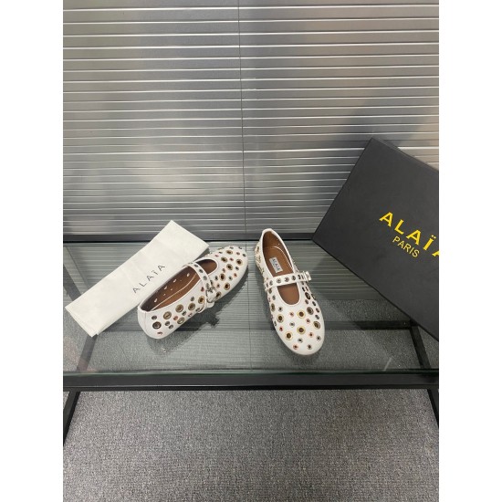 Alaia Shoes Women Top Quality
size 35-41