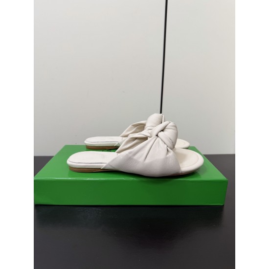 BV slippers