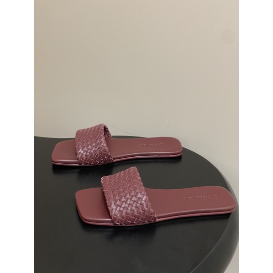 BV slippers