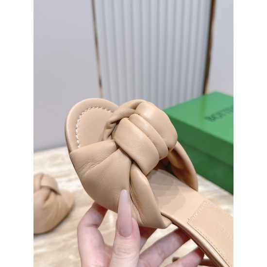 BV slippers