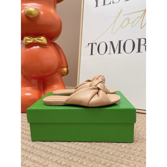 BV slippers