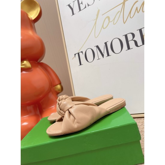 BV slippers