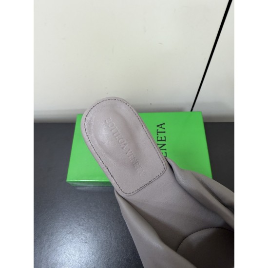 BV slippers