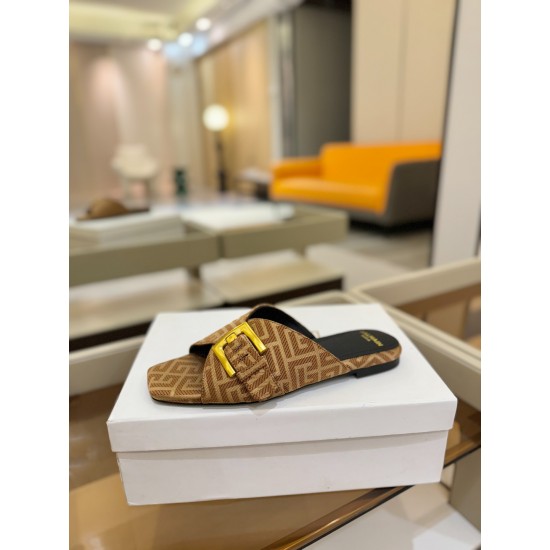 Balenciaga Slippers