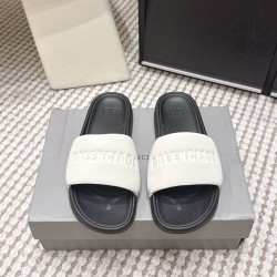 Balenciaga Slippers