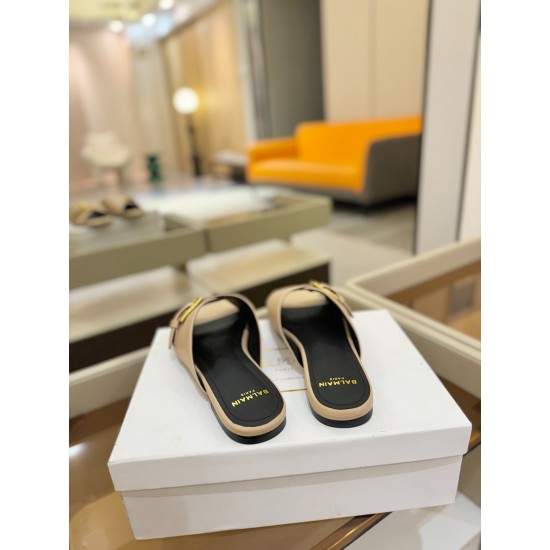 Balenciaga Slippers