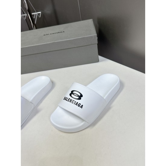 Balenciaga Slippers