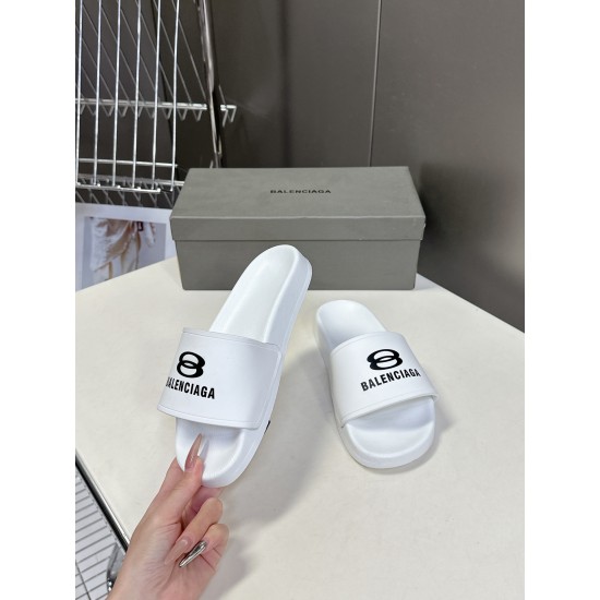 Balenciaga Slippers